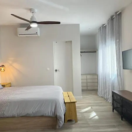 Cd-estudio, Estudio A Estrenar Acogedor Y Funcional, Centrico, Barrio Tranquilo * Malaga